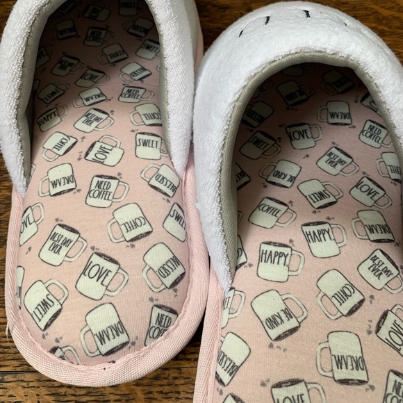 Rae Dunn Slippers - Picture 3 of 3